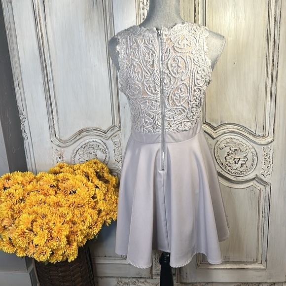 Girls Romeo+Juliet Softest Gray Blue Fit and Flair Dress Ballet Fairy Feminine - Picture 6 of 10